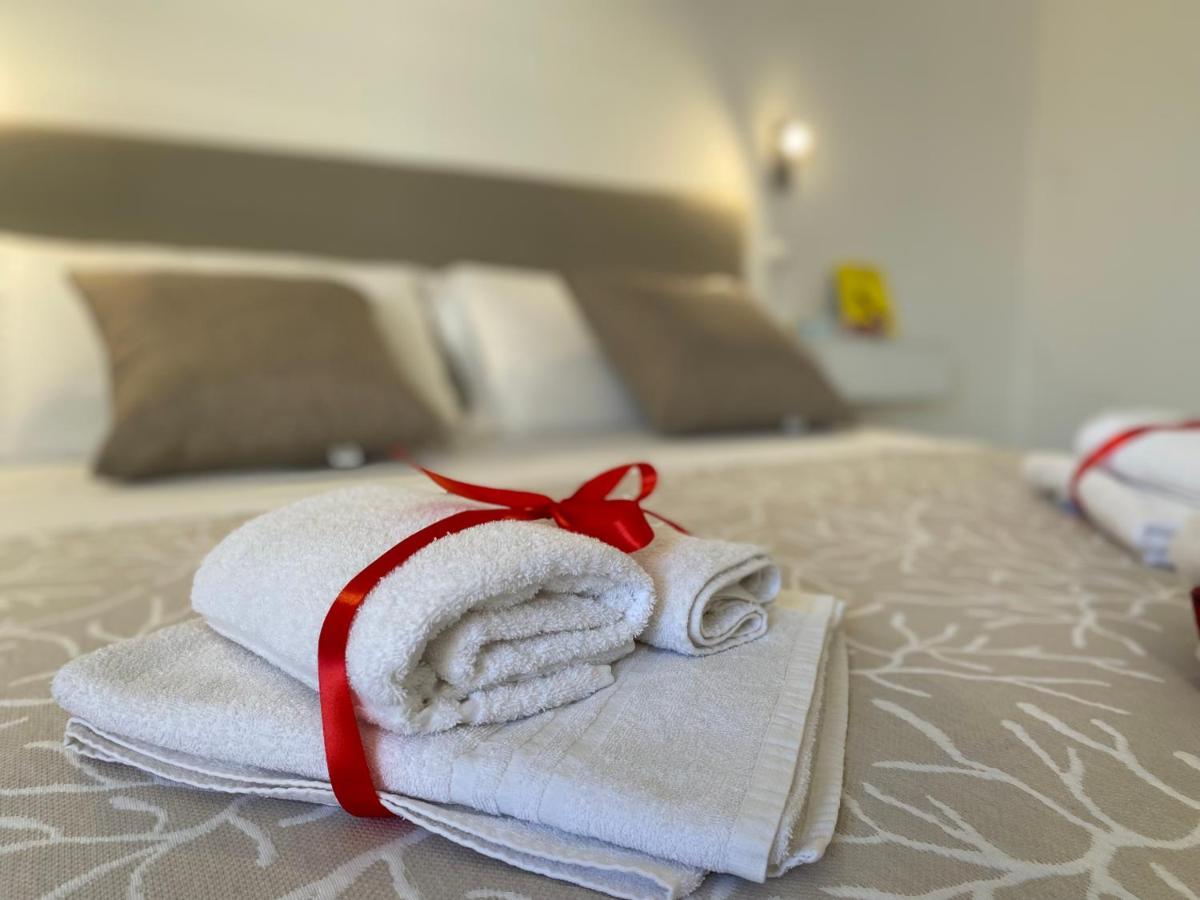 Rossocorallo Rooms Альгеро Екстер'єр фото