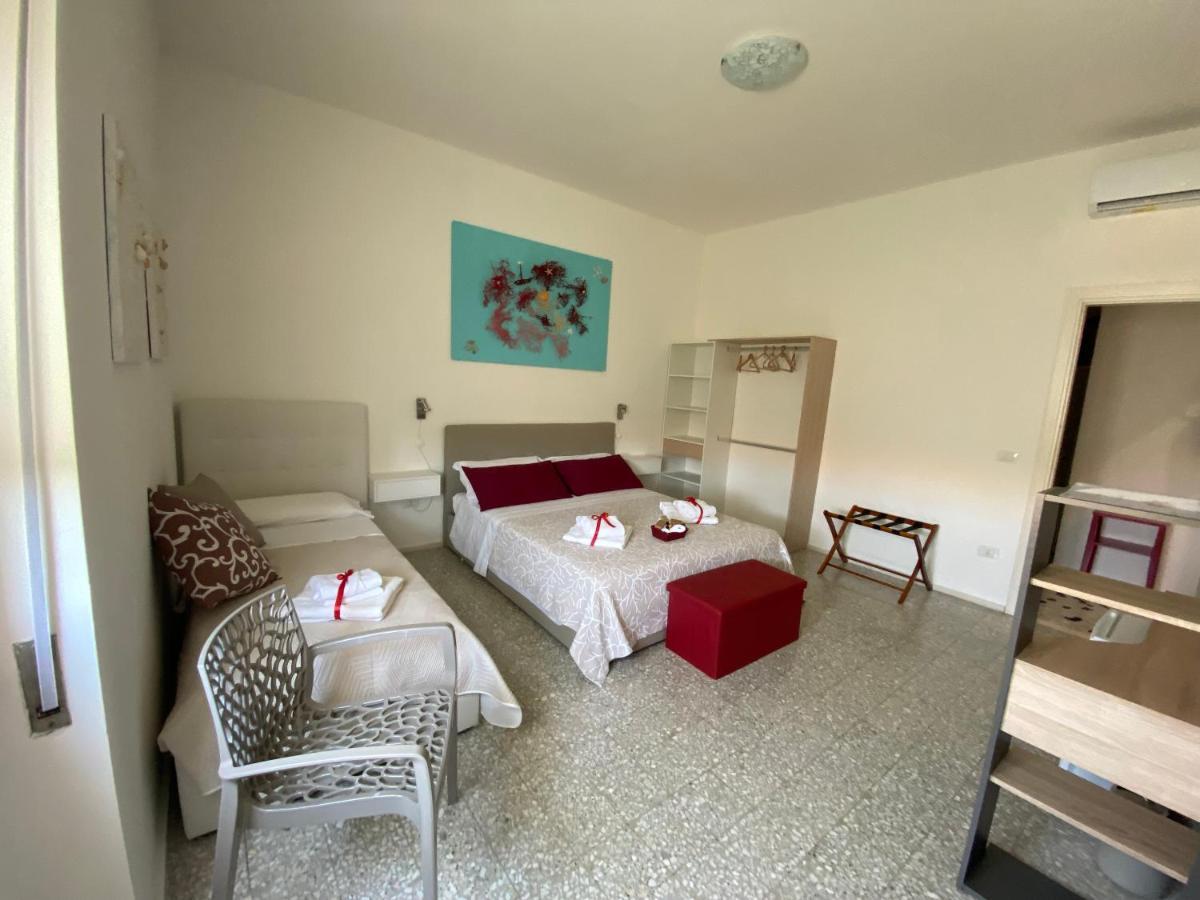 Rossocorallo Rooms Альгеро Екстер'єр фото