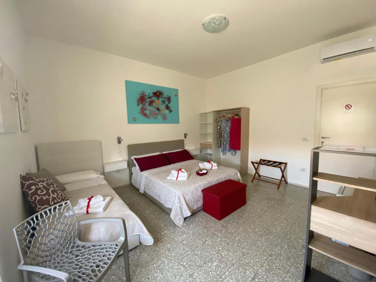 Rossocorallo Rooms Альгеро Екстер'єр фото